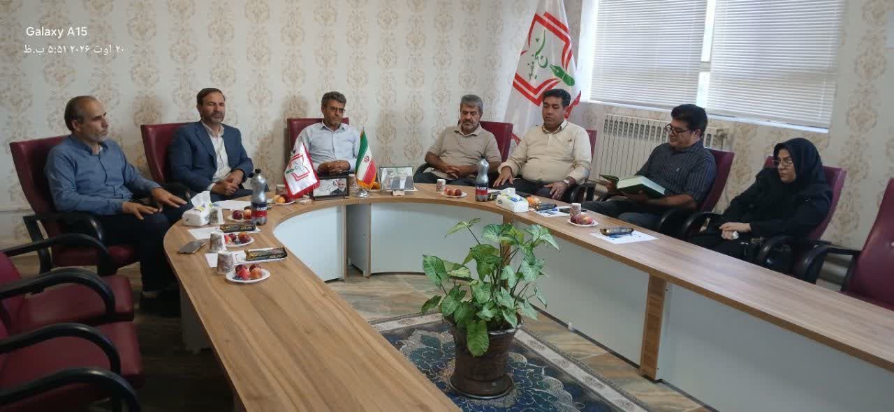 طرح شاداب‌سازی و بهسازی مدارس «شیخ مفید» و «شاملو» مرند با مشارکت خیرین آغاز شد