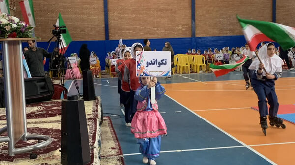 المپیاد درون‌مدرسه‌ای و جشن پویایی و نشاط در دبستان دخترانه حاج شکرالله فرقدانی اصفهان