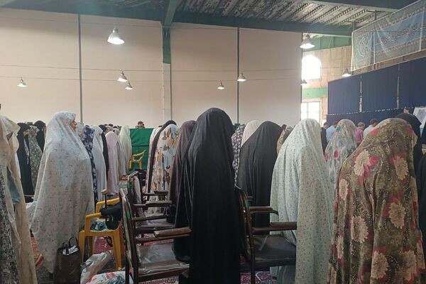 نماز عبادی سیاسی جمعه در مصلی شهر قیامدشت