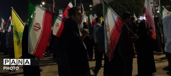 مردم پای کار ایران