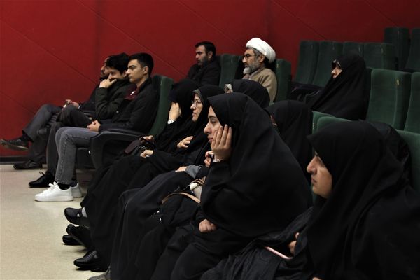 همایش مربیان تربیتی و مشاوران جهادی آموزش و پرورش قم