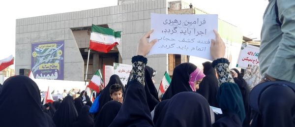 حماسه حضور مردم در حمایت از طرح نور حجاب و عفاف در مشهد