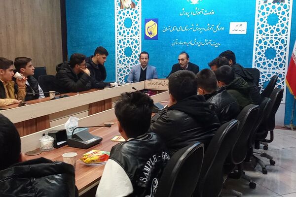 برگزاری جلسه اتحادیه انجمن دانش‌آموزی در بهارستان 2