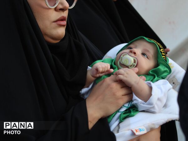 ماتم حسینی در چهارراه بهار؛ ضجه های عاشورایی در غروب غربت