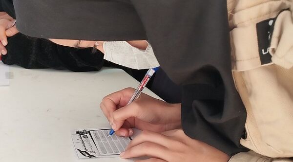  انتخابات شورای دانش‌آموزی در هنرستان کاردانش حافظ