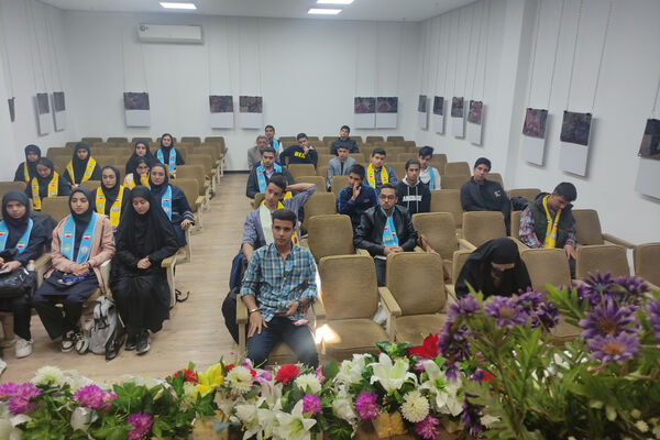 جلسه مجلس دانش‌آموزی ناحیه 4 شیراز 