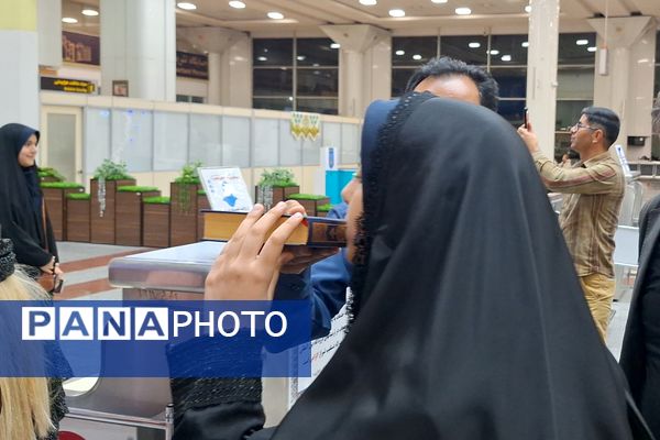  اردوی پیشتازان فارس به حرم مطهر امام رضا (ع)