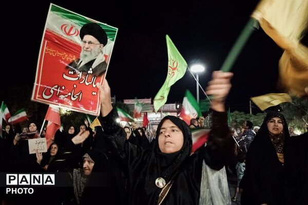 طنین دوباره شعارهای انقلابی در قلب ورامین