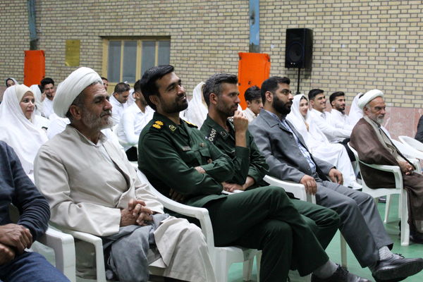 جشن چتری برای آرامش در شهر درق