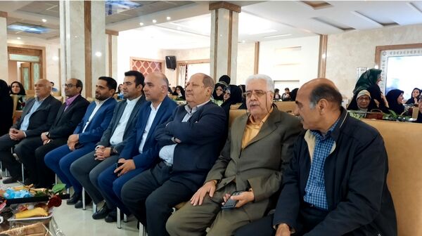 آیین تکریم از معلمان نمونه استانی و منطقه‌ای و تجلیل از بازنشستگان آموزش و پرورش استثنایی