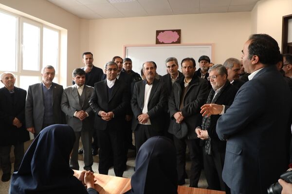 افتتاح هنرستان دخترانه ۱۲ کلاسه در  طرق 