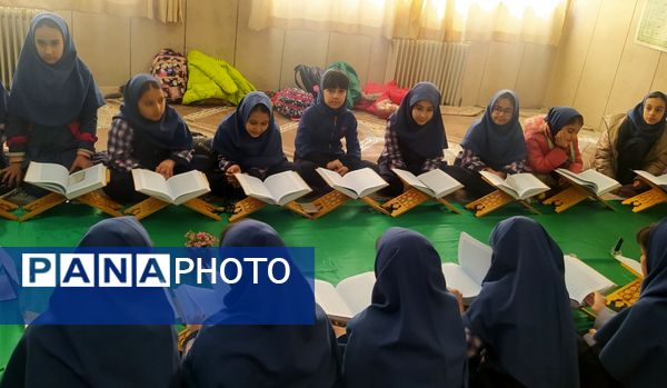 محافل انس با قرآن همزمان با ایام ماه مبارک رمضان در مدارس پردیس 