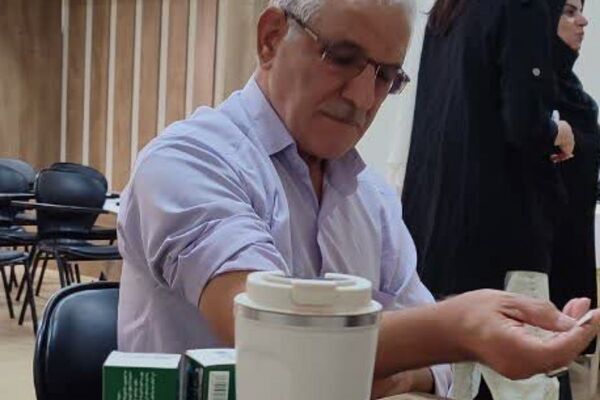 برگزاری پویش سلامت در فرهنگسرای بهشت؛ هدیه‌ای برای سالمندان