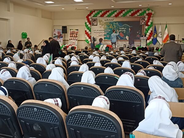 برگزاری آیین جشن عاطفه‌ها در زنجان 