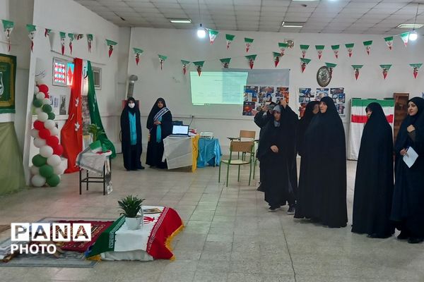 برپایی مدرسه انقلاب در هنرستان قدس ناحیه دو شهرری 