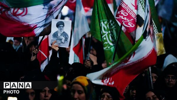 اجتماع چندهزار نفره حسینیه خیمه الانتظار در مشهد