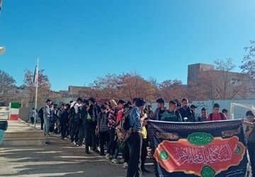 پیاده‌روی عظیم فاطمیه در فیروزکوه