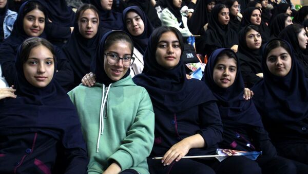 جشن میلاد حضرت فاطمه معصومه (س) و روز دختر در ورزشگاه ۶ هزار نفری انقلاب زنجان 