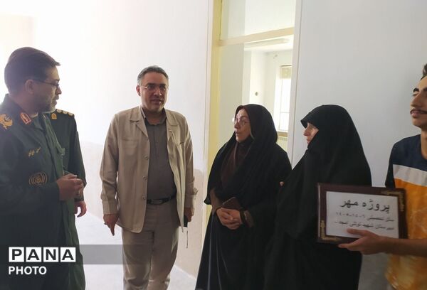 بازدید از پروسه نقاشی مدرسه توللی امجد و طیبه 