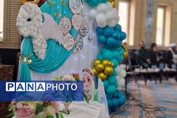 آغاز فصل بندگی دانش‌آموزان قرچک در جشن تکلیف