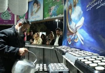 موکب افطاری آسمانی سازمان فرهنگی شهرداری شیراز