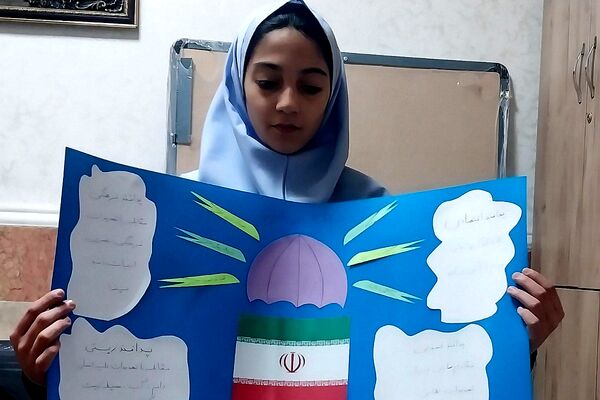 برگزاری نمایشگاه به مناسبت «هفته پدافند غیرعامل» در دبستان شهید مجید مجیدی ناحیه دو شهرری 