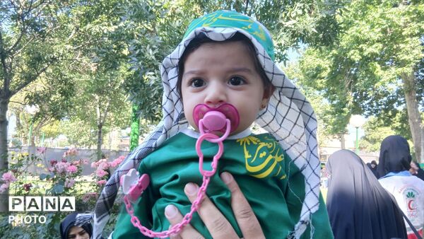 تجلی مظلومیت در آغوش مادران