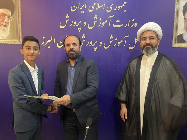 برگزاری نشست شورای دانش‌آموزی استان البرز