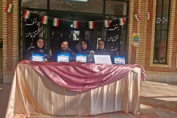 شور انتخاباتی دانش آموزان چهاردانگه