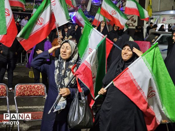تجدید میثاق مردم سنندج با آرمان‌های انقلاب