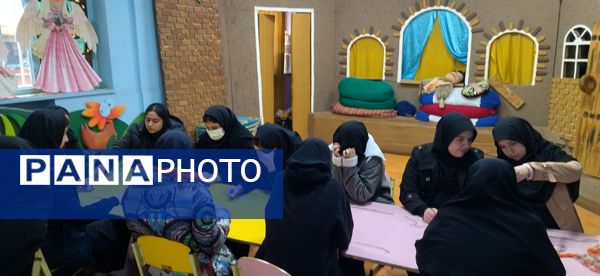 برگزاری سومین روز از مرحله چهارم اردوی «تمشک» در کانون فاطمه الزهرا ناحیه ۳کرج