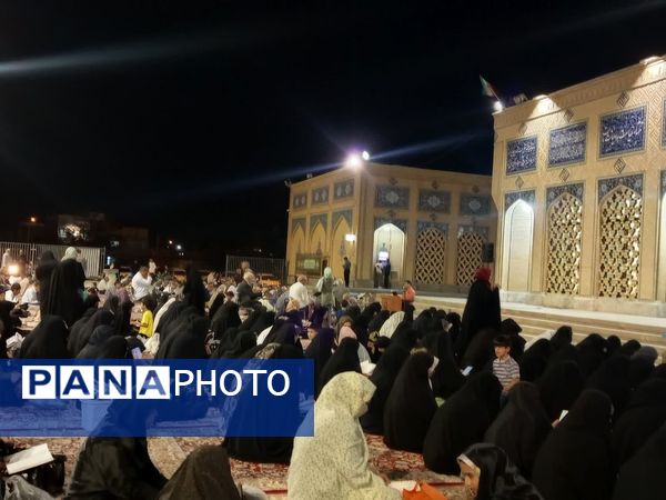 قرائت دعای کمیل در شهرستان کاشمر 