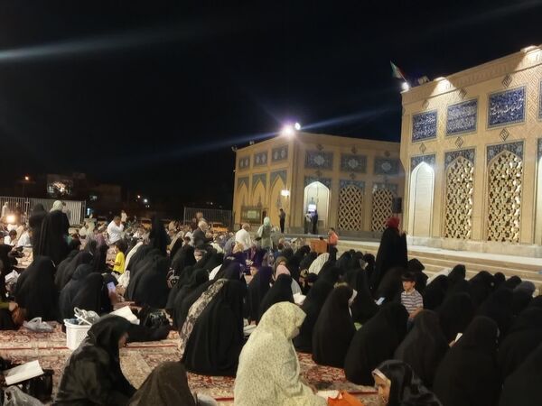 قرائت دعای کمیل در شهرستان کاشمر 