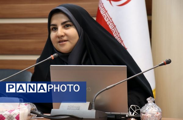 نشست مشاور وزیر با مدرسان سازمان دانش‌آموزی استان خراسان رضوی