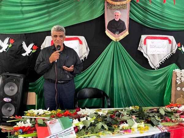 استقبال مدارس دشتی از شهید گمنام