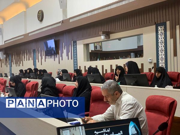 اجلاسیه الماس‌های درخشان در مشهد