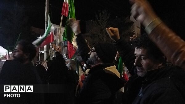 گذری بر سی و ششمین  حماسه مردم نیشابور در بلوار فضل 