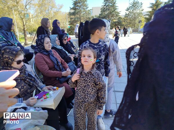 یادبود شهدای میناب