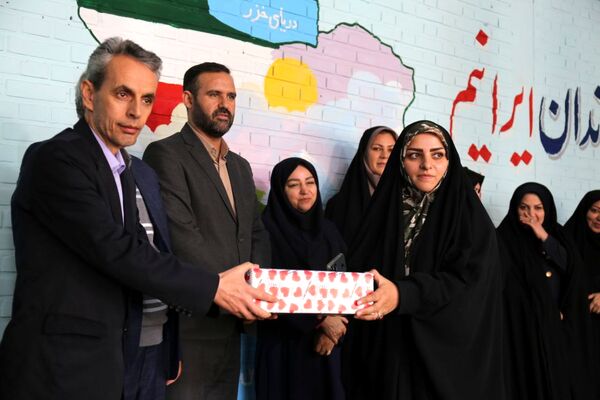 جشنواره مادر و دختری در دبستان زینبیه تبریز