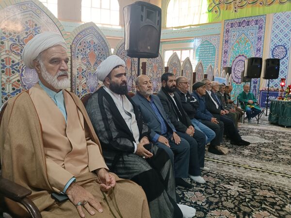 اجتماع بانوان مقاومت و تجلیل از همسران جانبازان در مصلی نماز جمعه شهرستان قدس