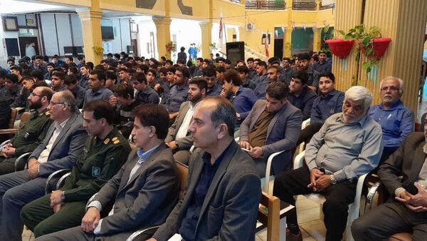 صدای ایثار در مدرسه سعادت طنین‌انداز شد؛ برگزاری یادواره شهدای دانش‌آموز انقلاب اسلامی