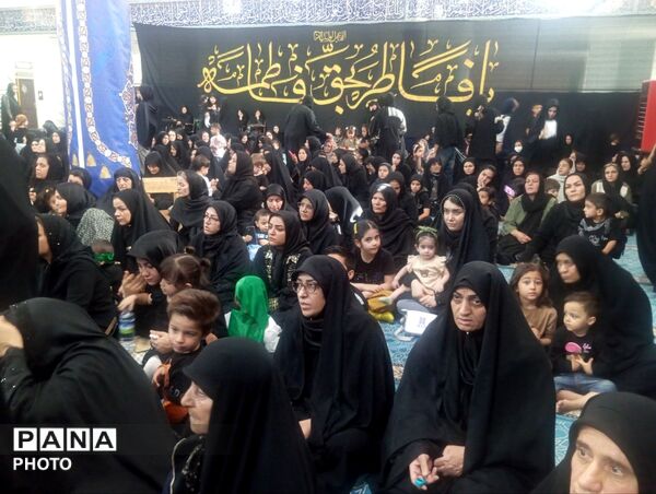 همایش بزرگ شیرخواران حسینی در قروه