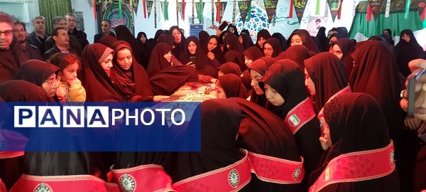 میزبانی از پرستوی گمنام امام زمان (عج) در ناحیه 7 مشهد