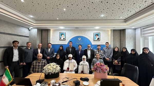 تجلیل سرپرست آموزش و پرورش استان مرکزی از دانش‌آموزان افتخارآفرین در المپیک دانش‌آموزی 