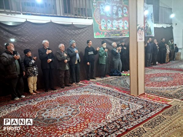 مراسم چهلم رهبر شهید و کودکان میناب