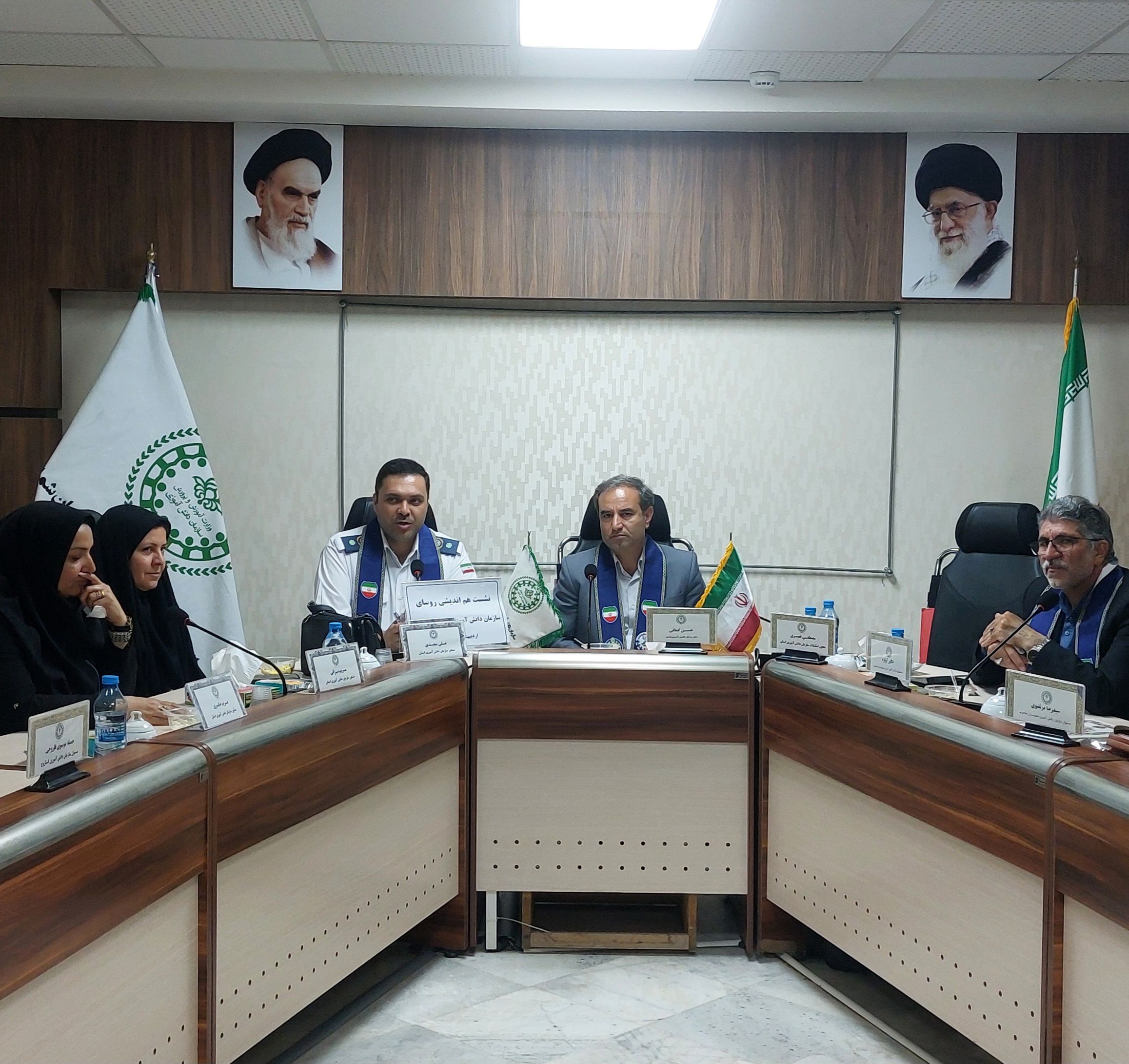 برگزاری اردوی مربیان پیشتاز در استان به مناسبت سالروز تاسیس سازمان دانش آموزی