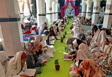 مراسم معنوی اعتکاف در مسجد جامع خلیل آباد 