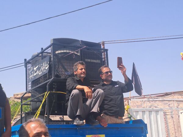 قاب هایی که عاشقی را ثبت می کنند
