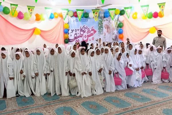 جشن تکلیف ۶۶۰ فرشته کوچک در جازموریان