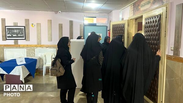 هنرستان هنرهای زیبا میزبان درخشش استعدادهای دختر در چهل و چهارمین جشنواره نمایش صحنه ای  و عروسکی